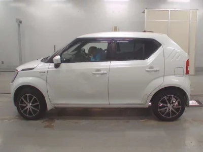 Suzuki IGNIS  с аукциона в Японии