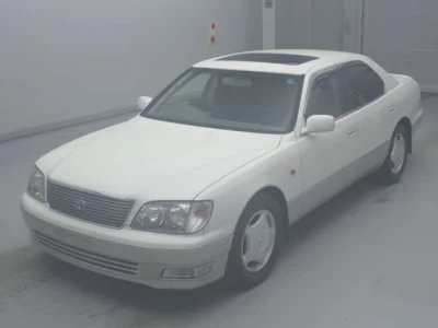 Toyota CELSIOR  с аукциона в Японии