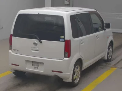 Nissan OTTI  с аукциона в Японии