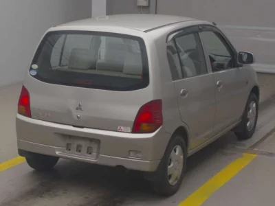 Mitsubishi MINICA