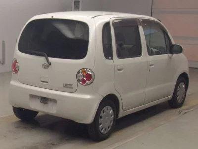 Daihatsu MOVE LATTE  с аукциона в Японии