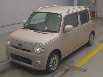 Daihatsu MIRA  с аукциона в Японии