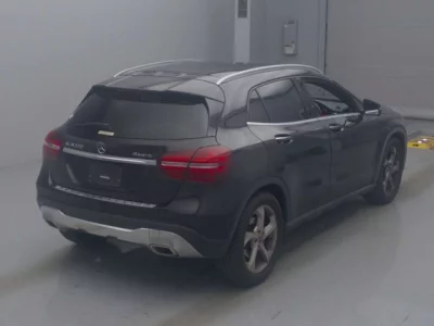 Mercedes-Benz GLA CLASS