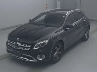 Mercedes-Benz GLA CLASS