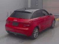 Audi A1 лот № 30029 оценка 4  с аукциона в Японии 1