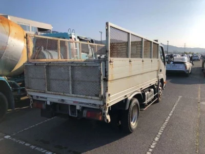 Hino DUTRO  с аукциона в Японии