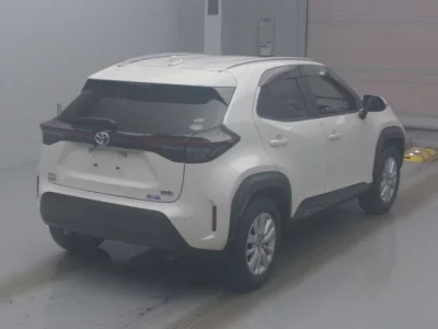 Toyota YARIS CROSS  с аукциона в Японии