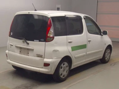 Toyota FUNCARGO  с аукциона в Японии