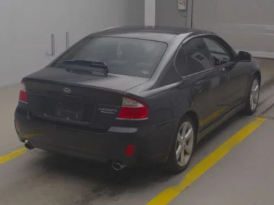 Subaru LEGACY B4