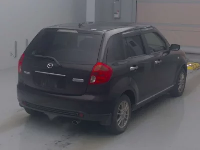 Mazda VERISA  с аукциона в Японии
