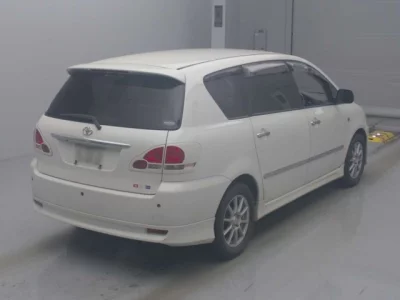 Toyota IPSUM