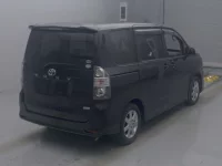 Toyota VOXY лот № 30046 оценка RA  с аукциона в Японии 1