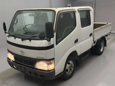Toyota DYNA  с аукциона в Японии