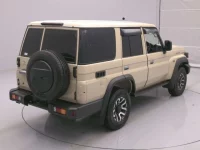 Toyota LAND CRUISER лот № 2131 оценка 6  с аукциона в Японии 1