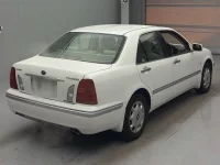 Toyota PROGRES лот № 4005 оценка 4  с аукциона в Японии 1