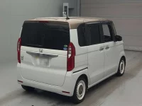 Honda N BOX лот № 3007 оценка 4  с аукциона в Японии 1