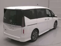 Nissan SERENA лот № 6052 оценка RA  с аукциона в Японии 1