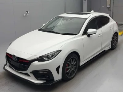 Mazda AXELA  с аукциона в Японии