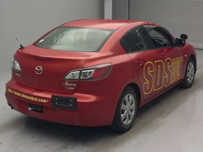 Mazda AXELA  с аукциона в Японии