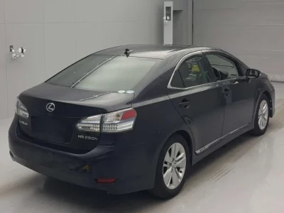 Lexus HS