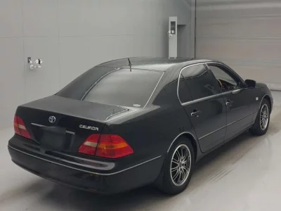 Toyota CELSIOR  с аукциона в Японии