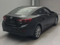 Mazda AXELA лот № 213 оценка 4  с аукциона в Японии 1