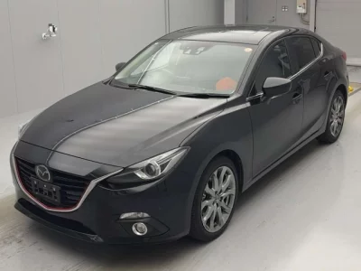 Mazda AXELA  с аукциона в Японии