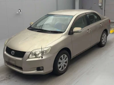 Toyota COROLLA AXIO  с аукциона в Японии
