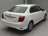 Toyota COROLLA AXIO лот № 2176 оценка 3.5  с аукциона в Японии 1