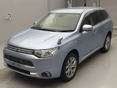 Mitsubishi OUTLANDER PHEV