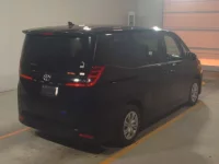 Toyota NOAH лот № 6044 оценка R  с аукциона в Японии 1