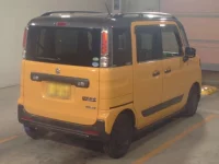 Suzuki SPACIA GEAR лот № 30010 оценка 4  с аукциона в Японии 1