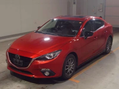 Mazda AXELA  с аукциона в Японии