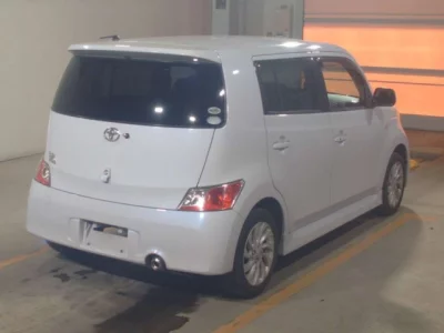 Toyota BB