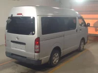 Toyota HIACE VAN лот № 62010 оценка 3  с аукциона в Японии 1