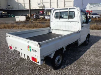 Suzuki CARRY TRUCK  с аукциона в Японии