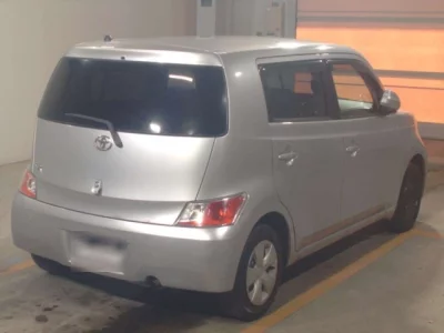 Toyota BB