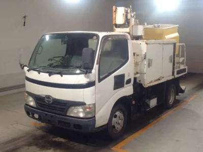 Hino DUTRO  с аукциона в Японии