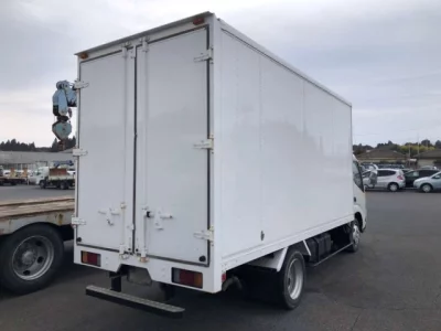 Hino DUTRO  с аукциона в Японии