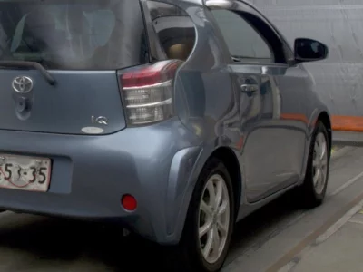 Toyota IQ