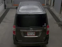 Toyota NOAH лот № 2021 оценка 3.5  с аукциона в Японии 6