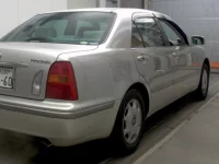 Toyota PROGRES лот № 2043 оценка R  с аукциона в Японии 4