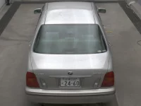 Toyota PROGRES лот № 2043 оценка R  с аукциона в Японии 6