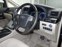 Toyota VELLFIRE лот № 13519 оценка 3.5  с аукциона в Японии 2