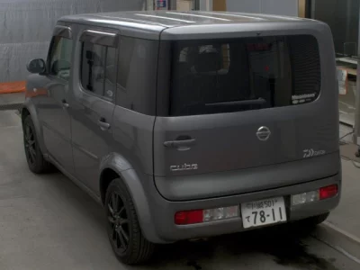 Nissan CUBE