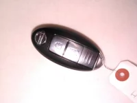 Nissan CUBE лот № 3026 оценка 4  с аукциона в Японии 9