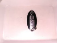 Nissan MARCH лот № 2024 оценка 3.5  с аукциона в Японии 9