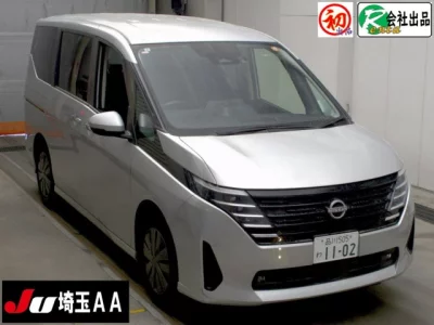 Nissan SERENA  с аукциона в Японии