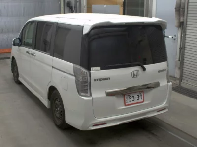 Honda STEP WAGON