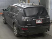 Mitsubishi OUTLANDER лот № 3207 оценка 4  с аукциона в Японии 1
